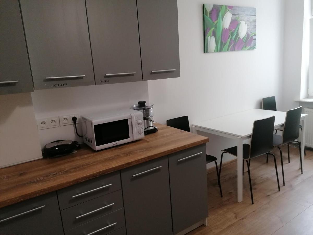 Hostel Tulip - Pokoj 5 Ze Wspolna Lazienka I Kuchnia Stettin Eksteriør billede