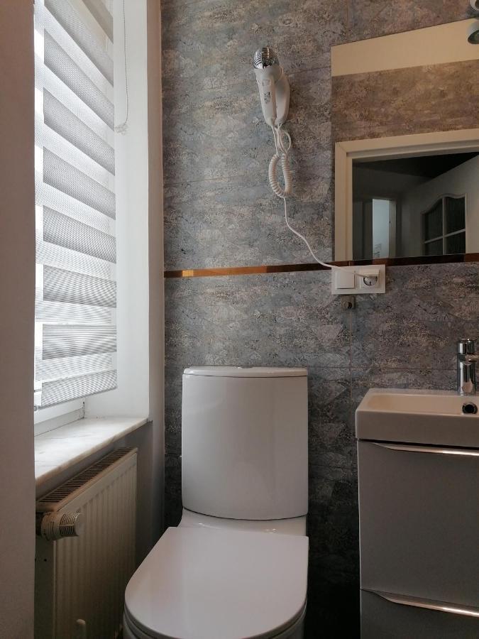 Hostel Tulip - Pokoj 5 Ze Wspolna Lazienka I Kuchnia Stettin Eksteriør billede