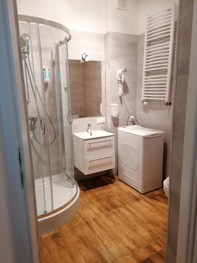 Hostel Tulip - Pokoj 5 Ze Wspolna Lazienka I Kuchnia Stettin Eksteriør billede